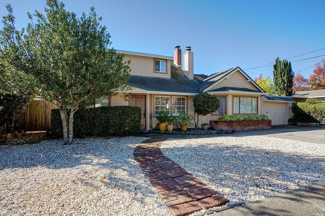 381 Miller Creek Road, Marinwood, where Gail grew up (photo from the 2017 sale listing)